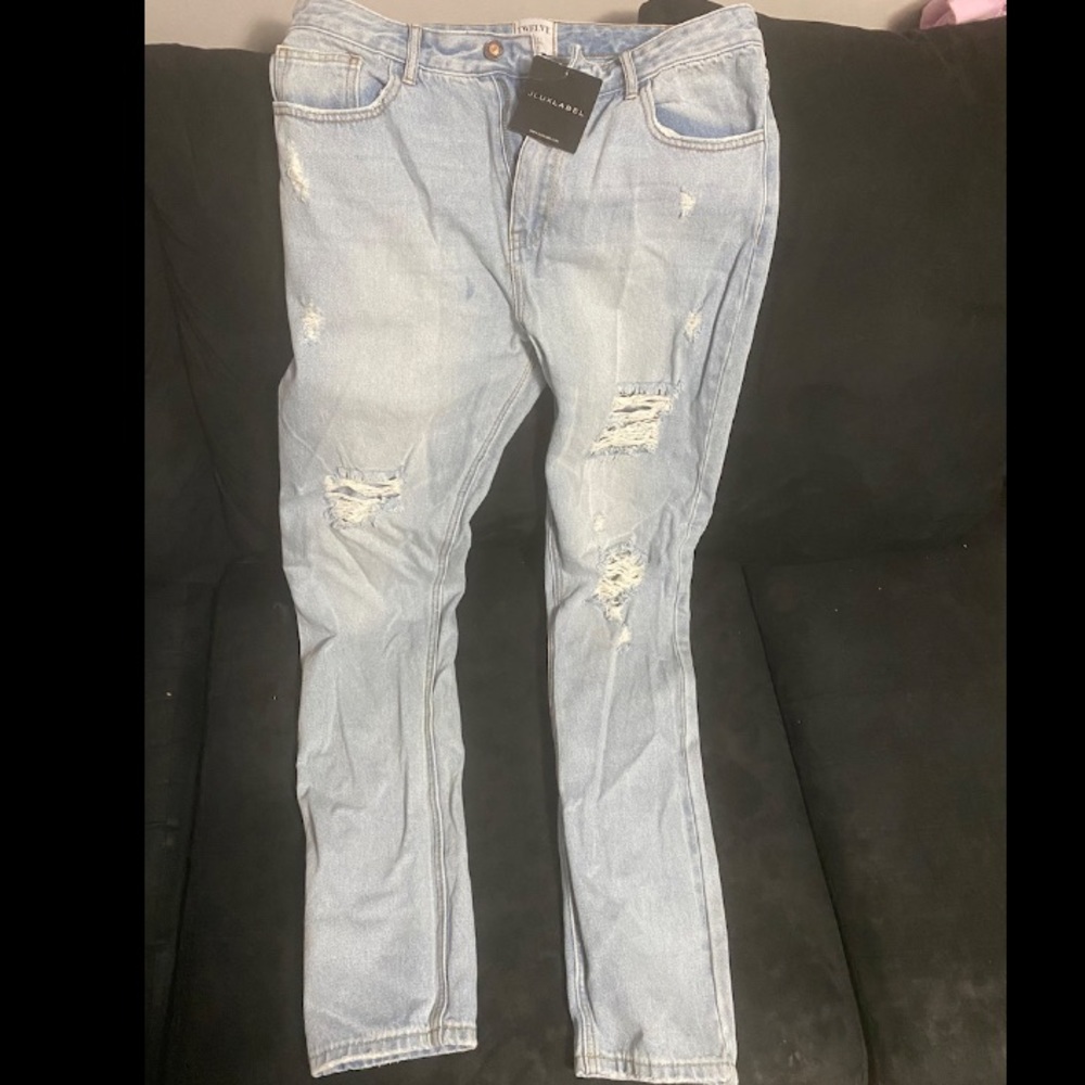 Ripped jeans
